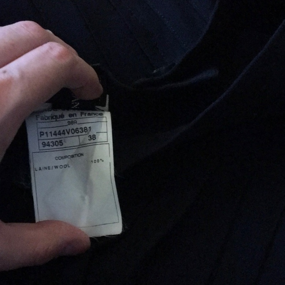 Black Chanel pleated skirt - Picture 8 of 8